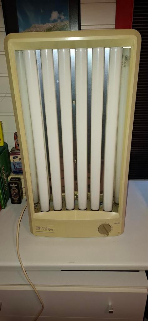 Philips zonnebank voor bovenlichaam - Type HP 3146/A, Ophalen, Gebruikt, Zonnebank enkelzijdig, Minder dan 10 lampen