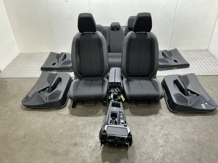 Bekleding Set (compleet) van een Peugeot 308 (308 21-), Auto-onderdelen, 12 maanden garantie, Gebruikt, -, -