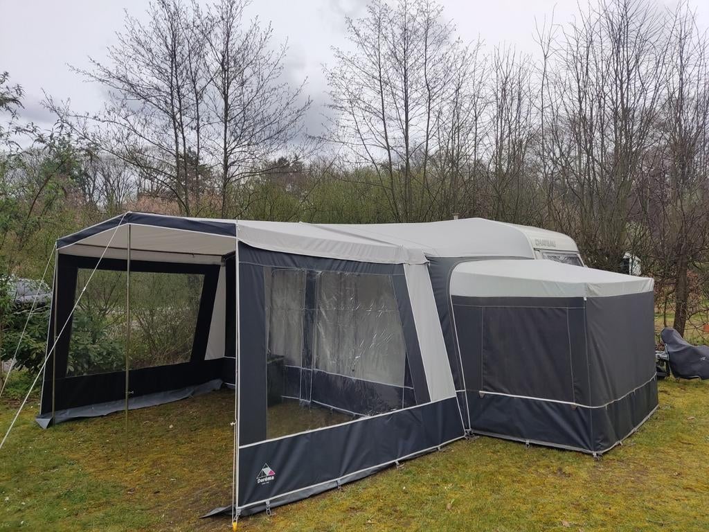 Chateau Caravan met Dorema voortent en extra's, Caravans en Kamperen, Chateau, Particulier, 500 - 750 kg, Gascomfoor