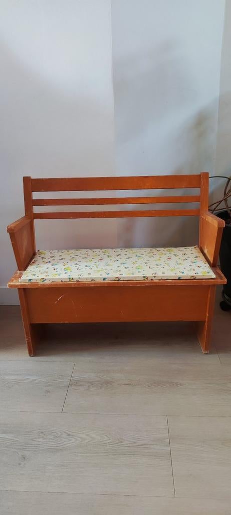 Vintage kinderbankje, Kinderen en Baby's, Kinderkamer | Tafels en Stoelen, Ophalen, Gebruikt, Stoel(en)