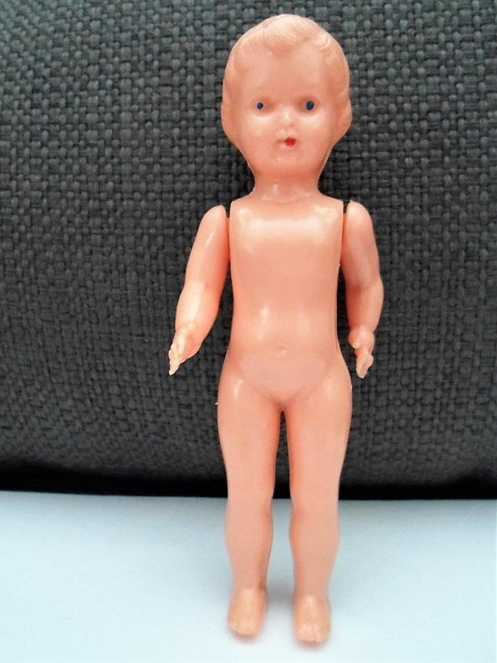 Popje jaren '50. Gemodelleerd haar. 5 euro p.s. 3 voor 12,50, Ophalen of Verzenden, Zo goed als nieuw, Pop