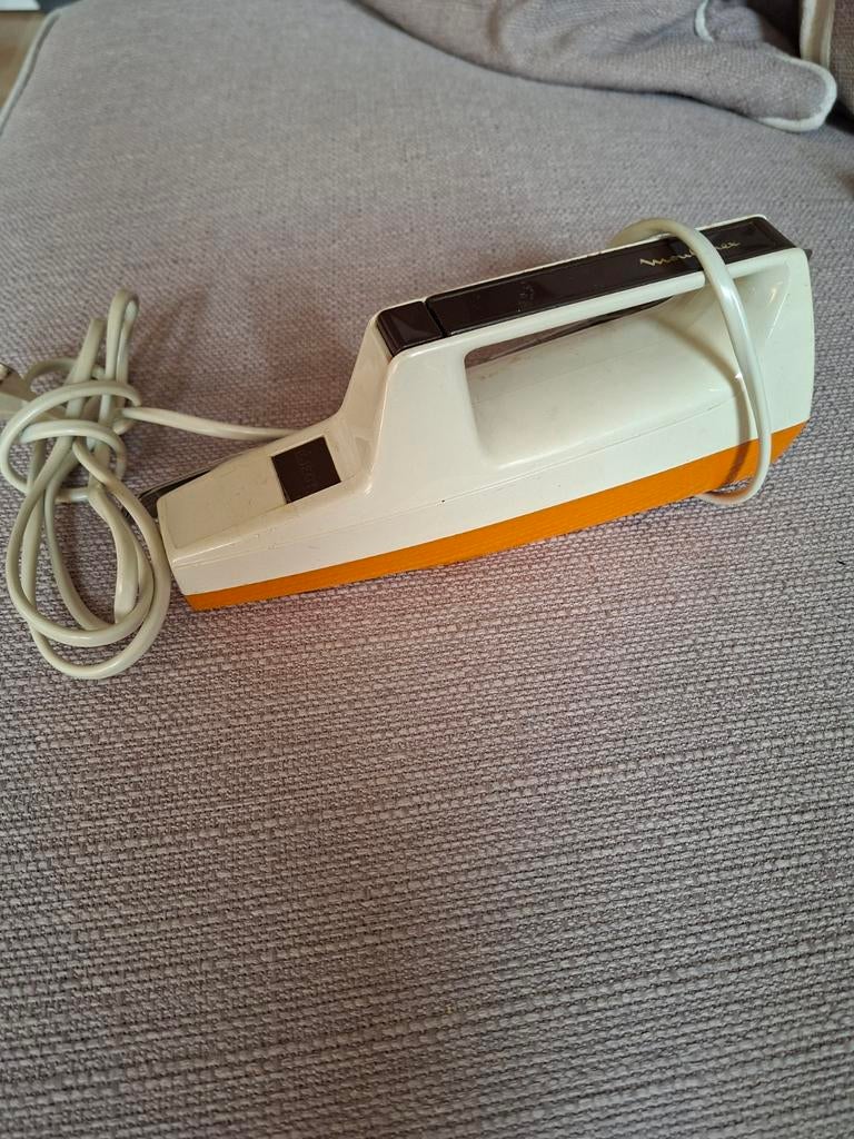 Moulimex elektrisch mes izgs, Ophalen of Verzenden, Zo goed als nieuw
