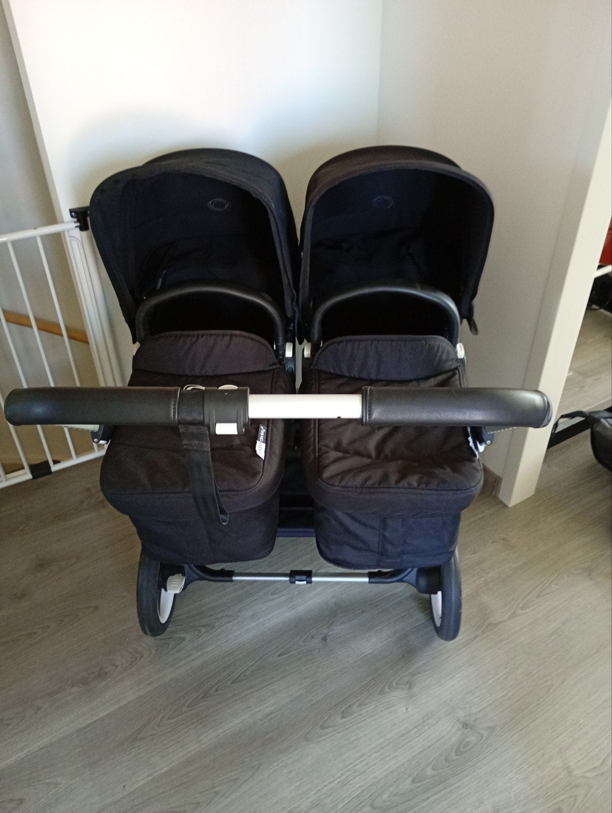 Bugaboo Donkey 3 Duo kinderwagen met reiswieg en accessoires, Ophalen, Gebruikt, Bugaboo, Duowagen