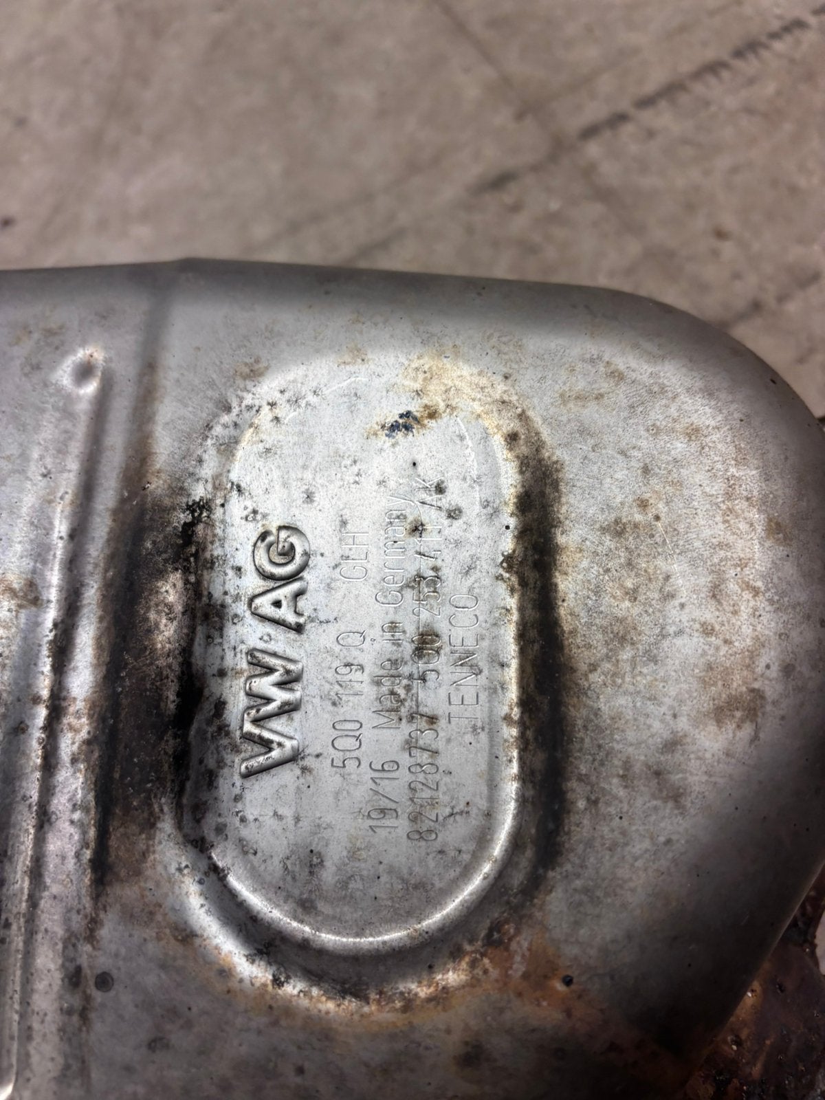 orginele midden demper audi a3, Auto-onderdelen, Ophalen, Gebruikt, Audi