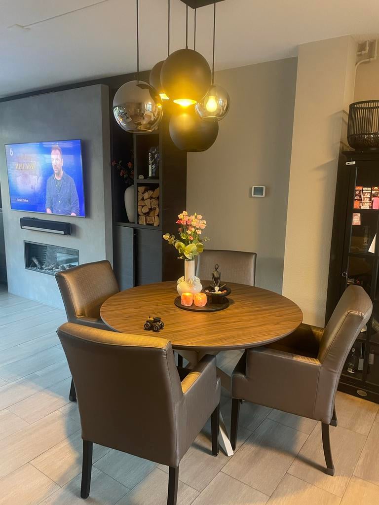 6 eetkamer stoelen bruin/brons, Huis en Inrichting, Stoelen, Ophalen, Zo goed als nieuw