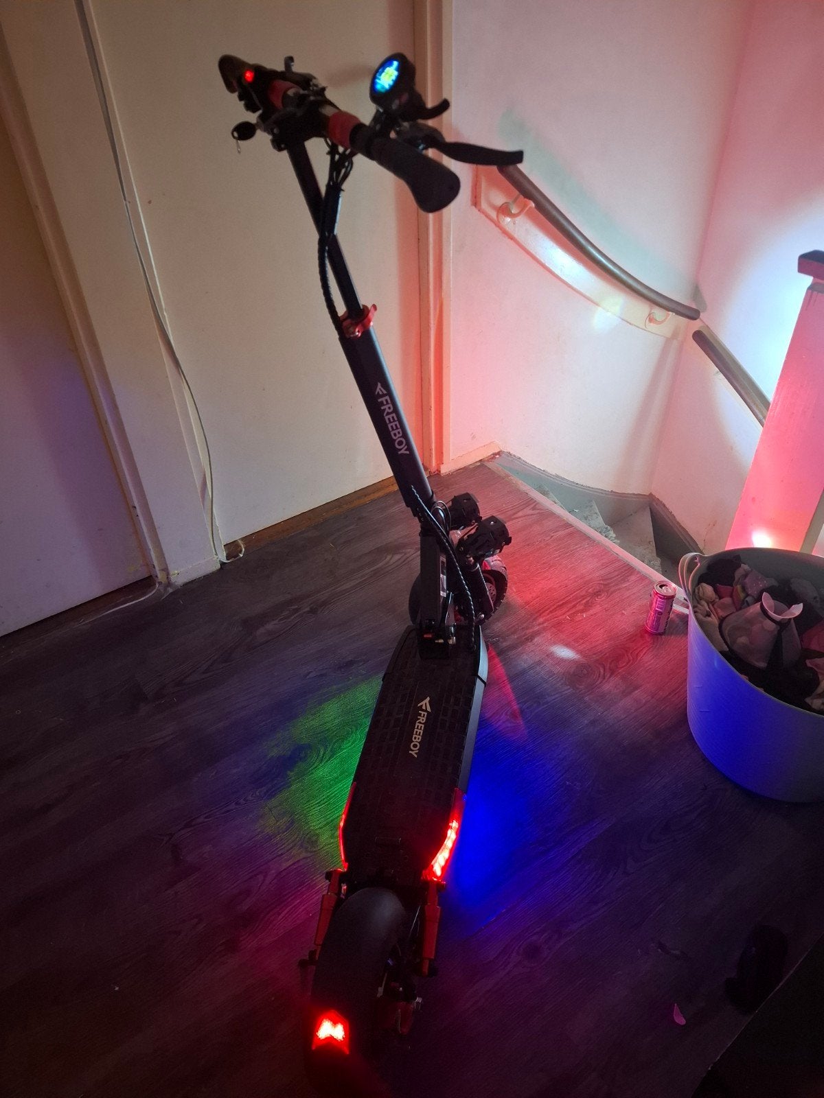Elektrische step, Fietsen en Brommers, Steps, Ophalen, Zo goed als nieuw, Elektrische step (E-scooter), Freeboy