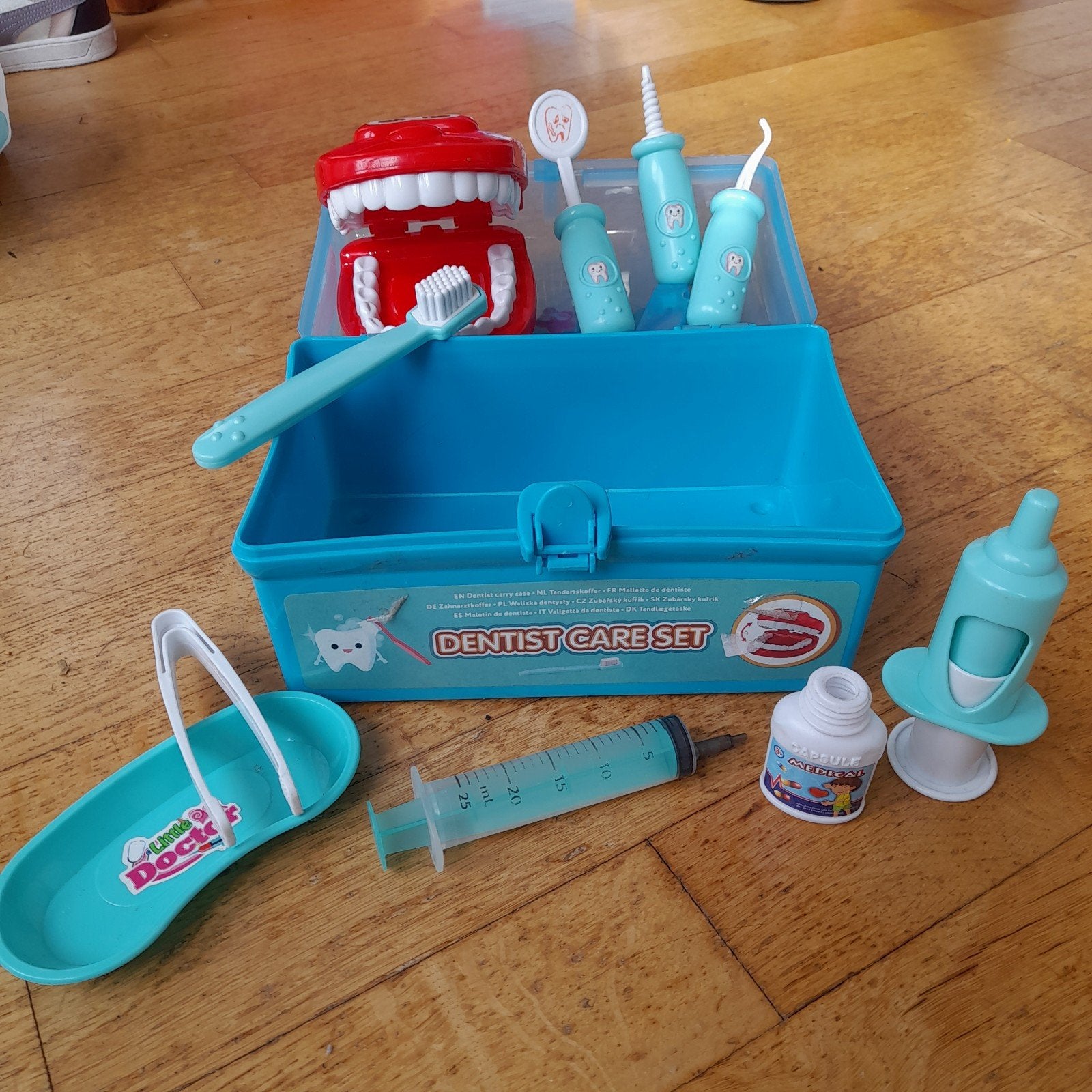 Tandarts speelset - Dentist Care Set, Ophalen of Verzenden, Gebruikt, Jongen of Meisje