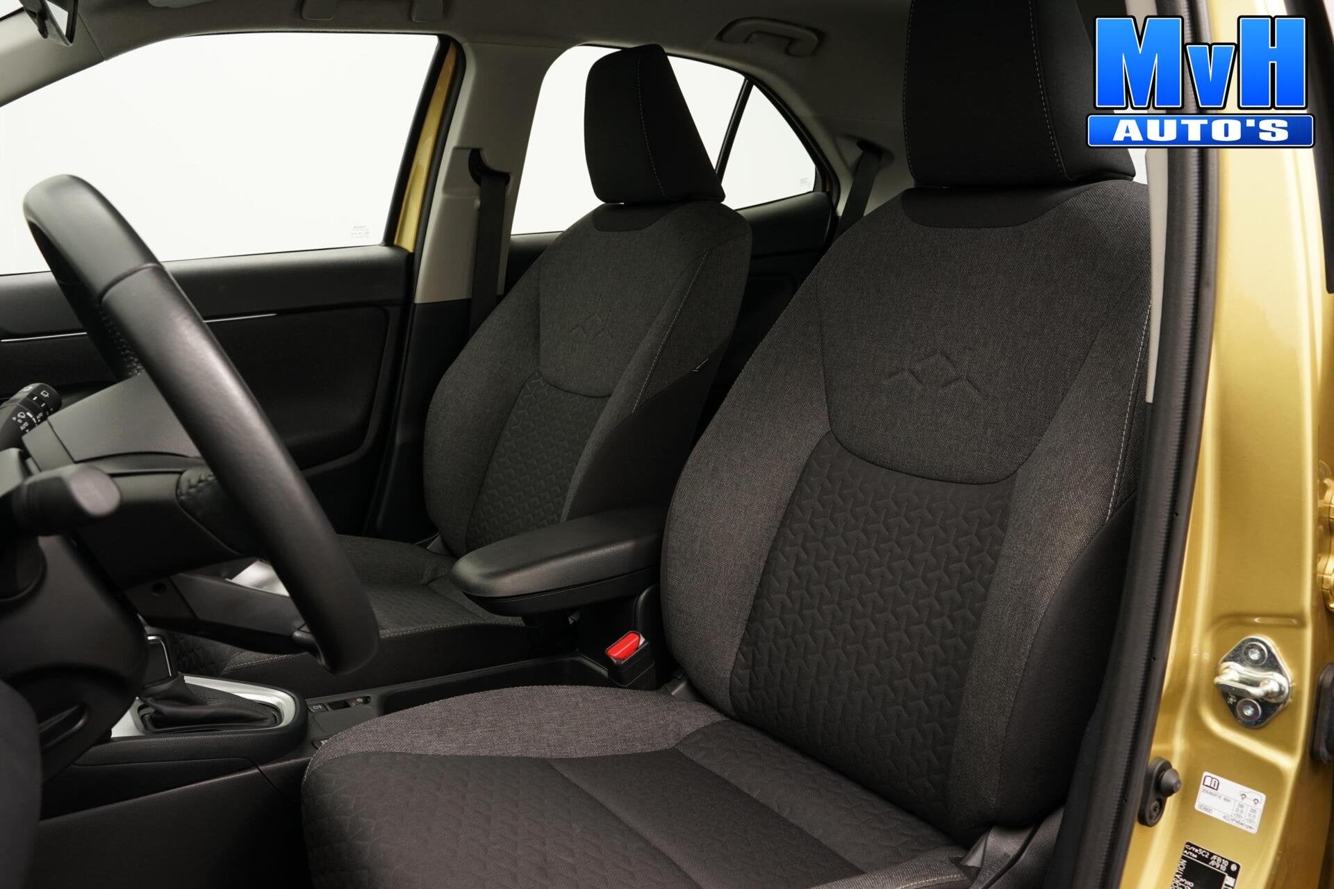 Toyota Yaris Cross 1.5 Hybrid business|CAMERA|ADAP.CRUISE|LE, Stof, Gebruikt, 116 pk, 23 km/l