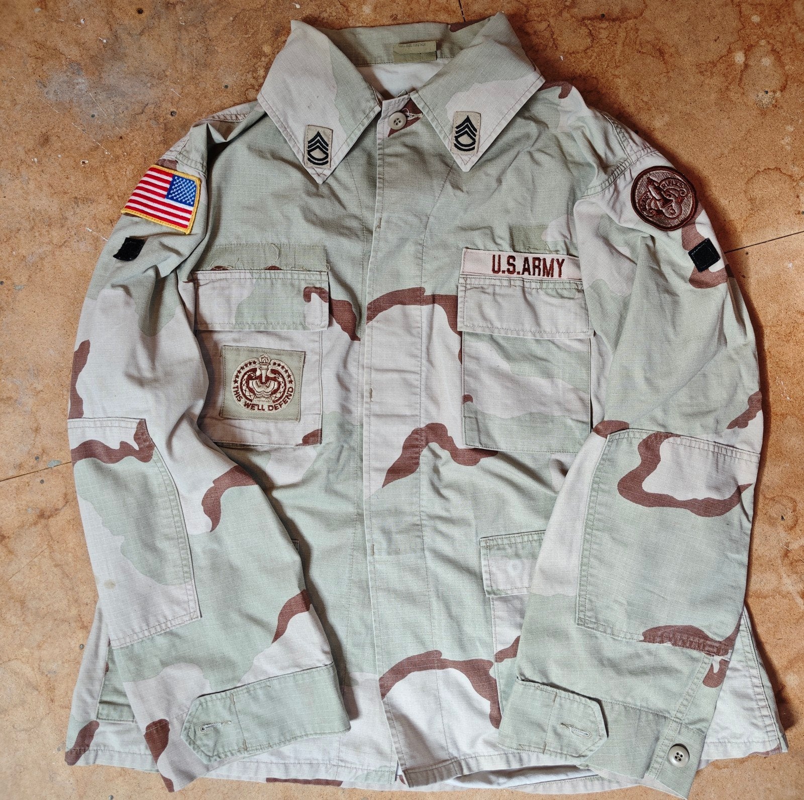 Us army 3rd cavalry drill sergeant DCU jas, Verzamelen, Ophalen of Verzenden, Landmacht, Amerika, Kleding of Schoenen
