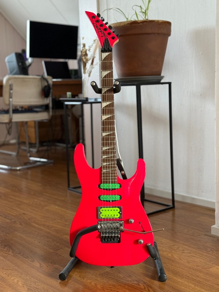 Jackson X-Series DK3 XR Pink Mod, Muziek en Instrumenten, Ophalen, Zo goed als nieuw, Solid body, Overige merken