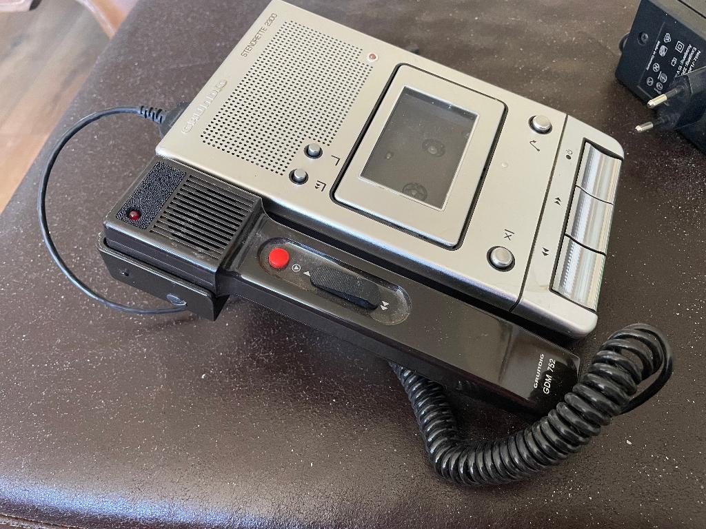 Grundig Stenorette 2300 – Exclusieve vintage, Hobby en Vrije tijd, Elektronica-componenten, Zo goed als nieuw, Ophalen of Verzenden