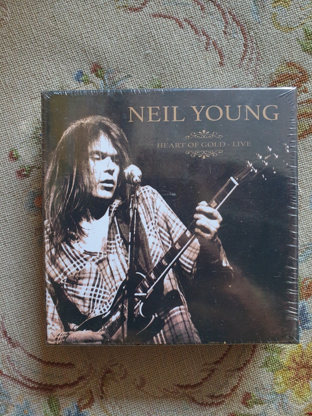 Neil Young heart of gold - live, Ophalen of Verzenden, Zo goed als nieuw, Classic Rock, Boxset