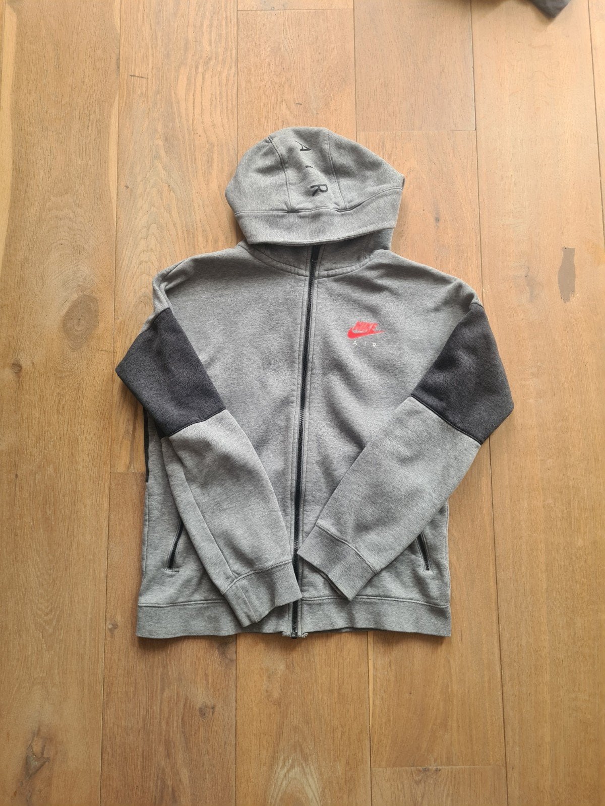 Nike Hoodie Grijs Maat XL (158-170cm), Ophalen of Verzenden, Zo goed als nieuw, Nike, Jongen of Meisje