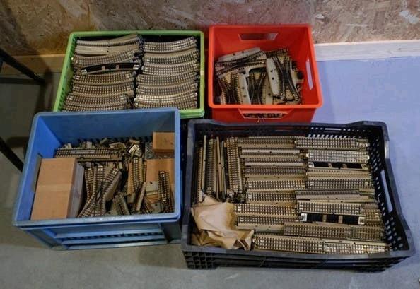 Mega partij Marklin serie 3600 rails, wissels en passtukken, Ophalen, Wisselstroom, Gebruikt, Rails