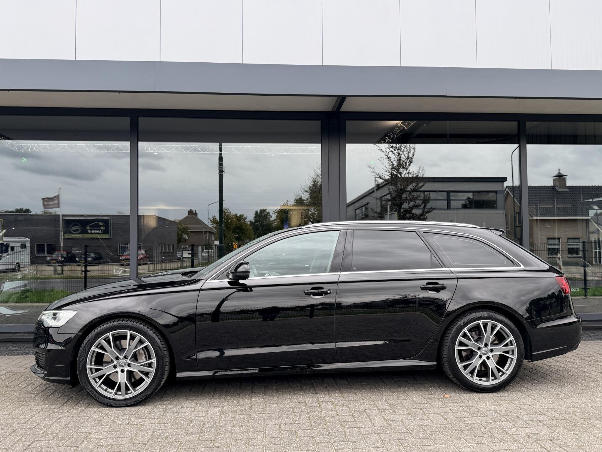 Audi A6 Avant 2.0 TFSI 252pk Facelift model / Nette auto, Auto's, Gebruikt, Euro 6, Zwart, 5 stoelen