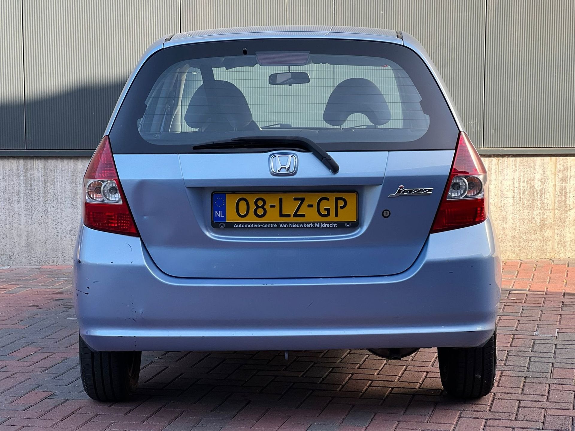 Honda Jazz 1.4 LS * Automaat * Airco * 5-Deurs * Elek-ramen, Auto's, Honda, 83 pk, Zwart, 4 cilinders, Metallic lak
