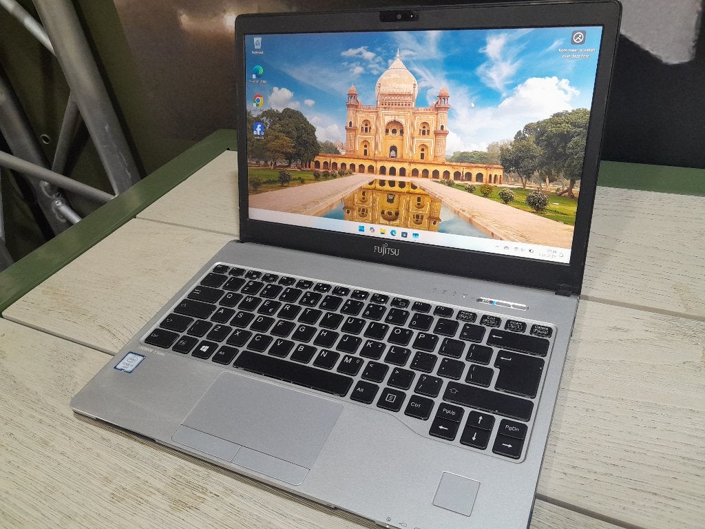 i5 6200U, 8gb ram, Fujitsu laptop 14 inch, Computers en Software, Windows Laptops, 2 tot 3 Ghz, Qwerty, 8 GB, Refurbished