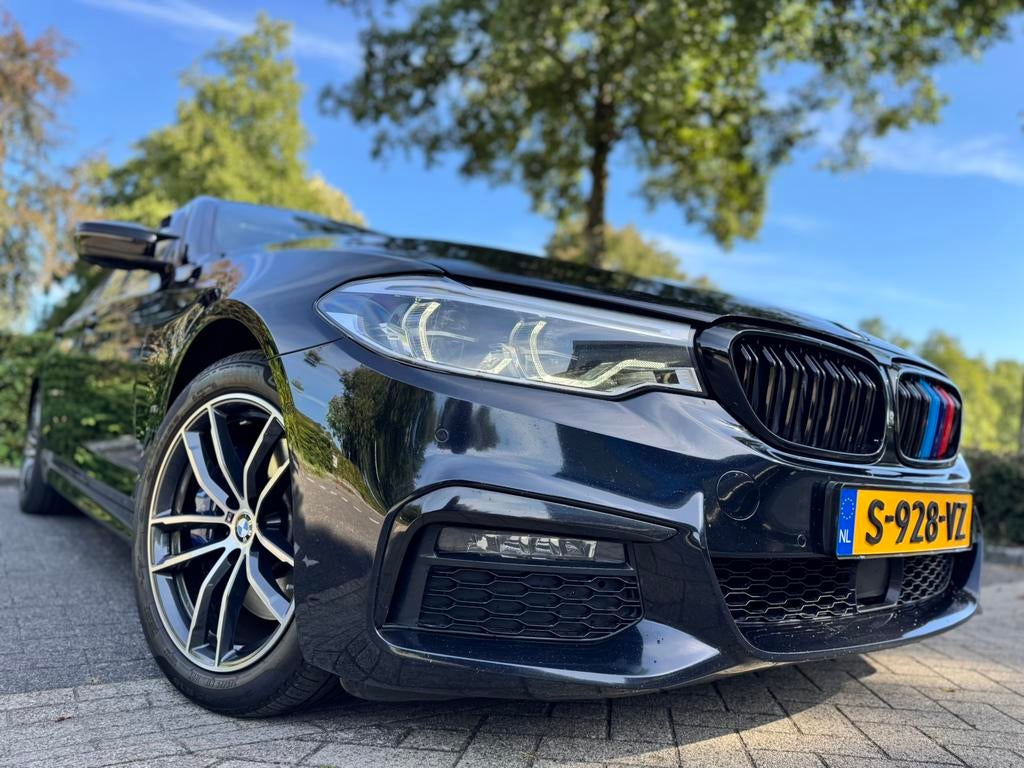 Bmw 5-Serie 530e M-Sport Iperformance High Executive ✅, 1998 cc, 4 cilinders, Blauw, Leder en Stof