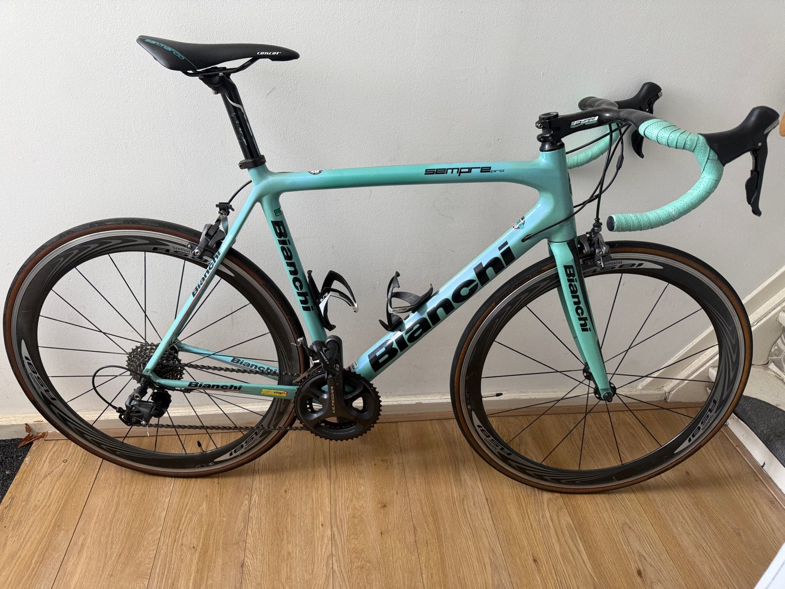 Bianchi Sempre Pro racefiets - Ultegra - Carbon, Fietsen en Brommers, 28 inch, Gebruikt, Carbon, Meer dan 20 versnellingen