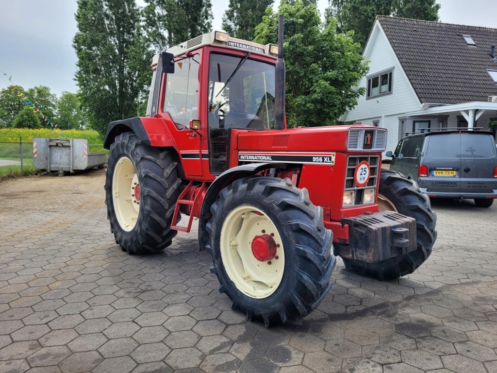 International 956xl met kenteken, Ophalen of Verzenden, Gebruikt, Tot 80 Pk, Case IH