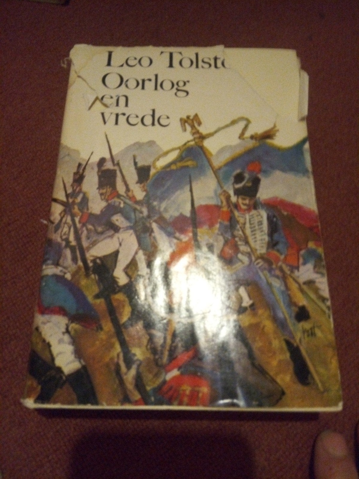 Leo Tolstoj - Oorlog en Vrede (Paperback), Boeken, Literatuur, Gelezen, Wereld overig, Verzenden