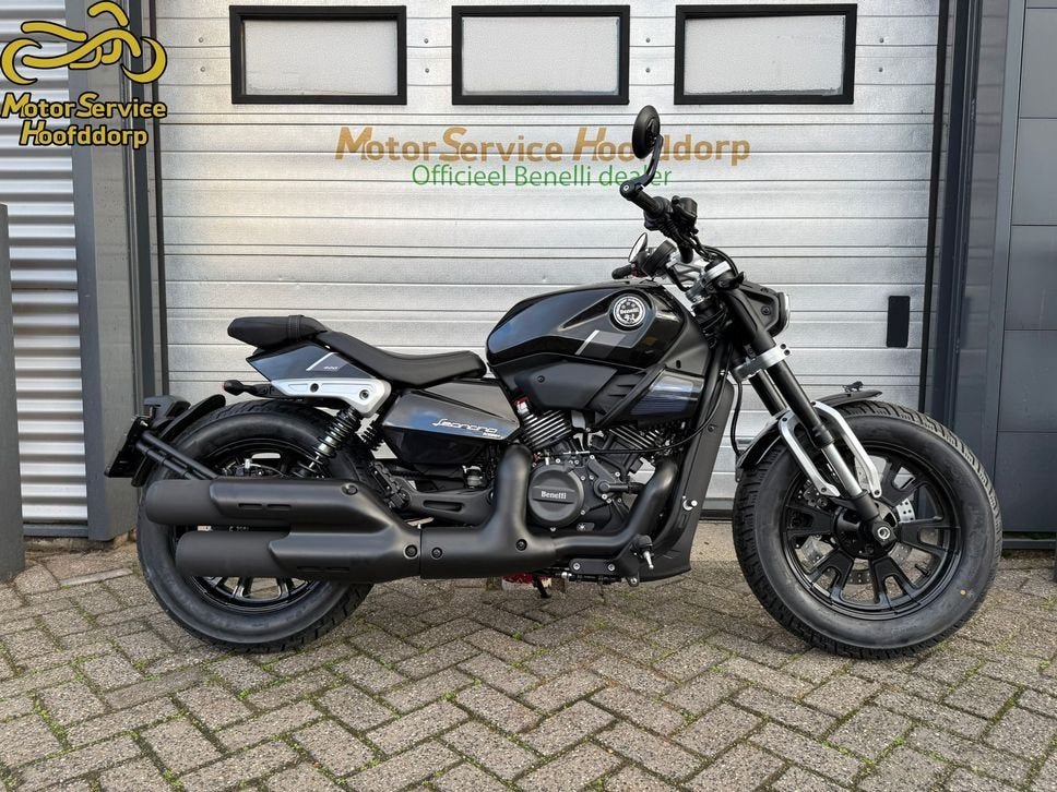 BENELLI LEONCINO BOBBER 400 (bj 2026), Motoren, 400 cc, 2 cilinders, Bedrijf, Onbekend