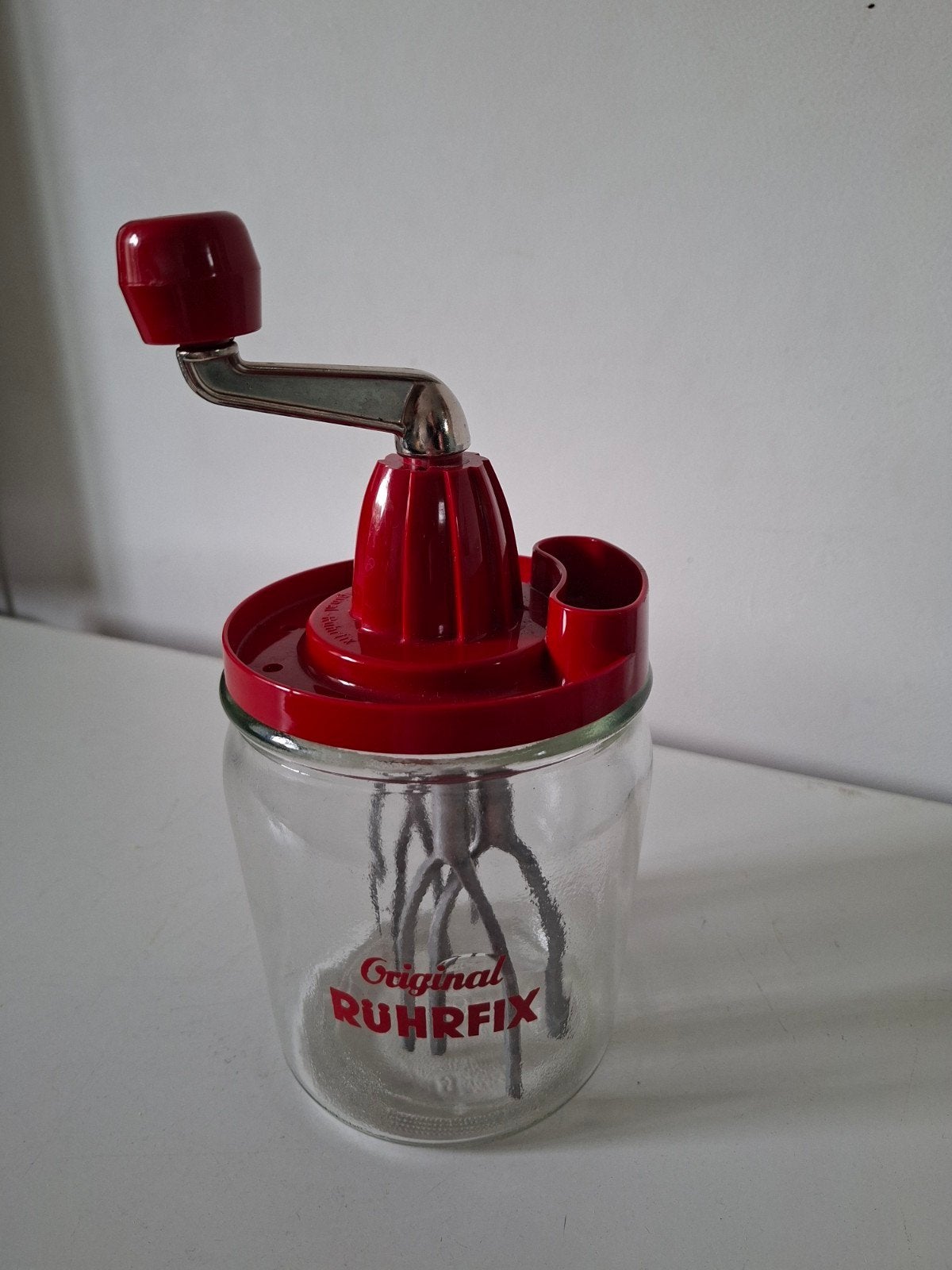 Vintage Original Ruhrfix handmixer rood met glazen pot, Minder dan 1 liter, Ophalen of Verzenden, Gebruikt, 1 snelheid
