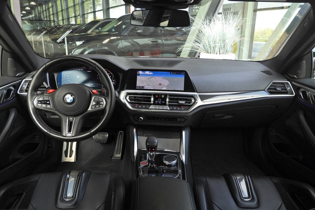 BMW M4 Coupé Competition Automaat / M Drive Professional /, Auto's, Achterwielaandrijving, Gebruikt, Met garantie (alle), Stoelverwarming