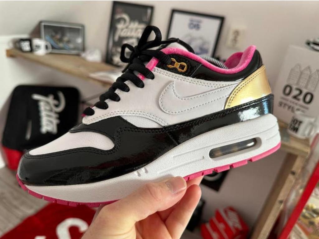 Nike Air Max 1 - Grand Piano, Ophalen of Verzenden, Zo goed als nieuw, Overige kleuren