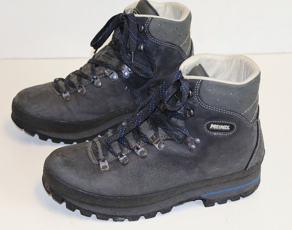 Stevige Meindl Dames Bergschoenen / wandelschoenen maat 40, Meindl, Zo goed als nieuw, Wandelschoenen, Ophalen of Verzenden
