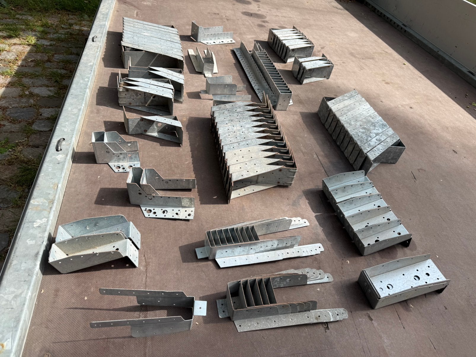 constructiebeslag balkschoenen, paaldragers, houtverbinders, Ophalen, 250 mm of meer