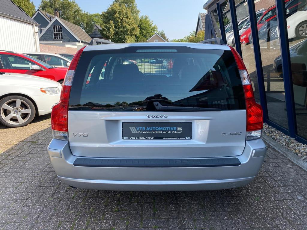 Volvo V70 2.4 Kinetic 170PK Youngtimer, Auto's, Voorwielaandrijving, 15 km/l, Gebruikt, Zwart