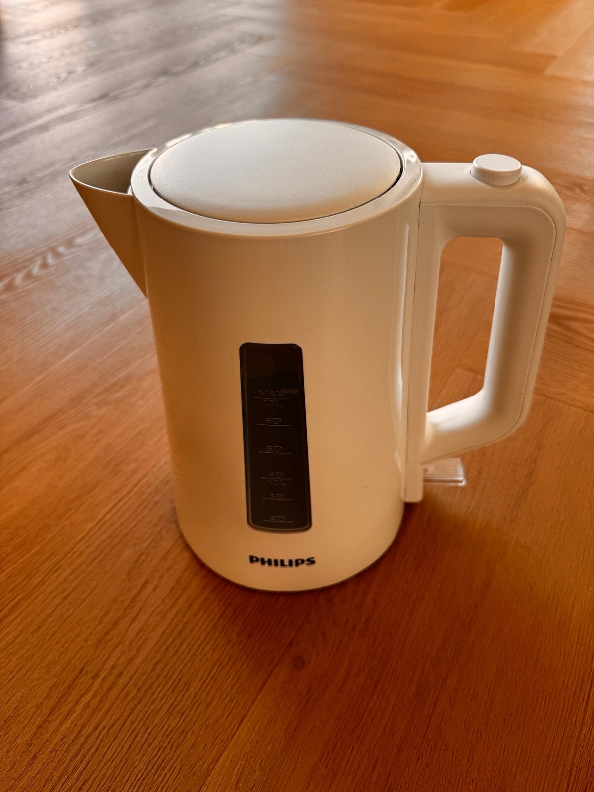 Philips Waterkoker 3000 Serie - Wit (HD9318), 1 tot 2 liter, Ophalen of Verzenden, Zo goed als nieuw, Draadloos