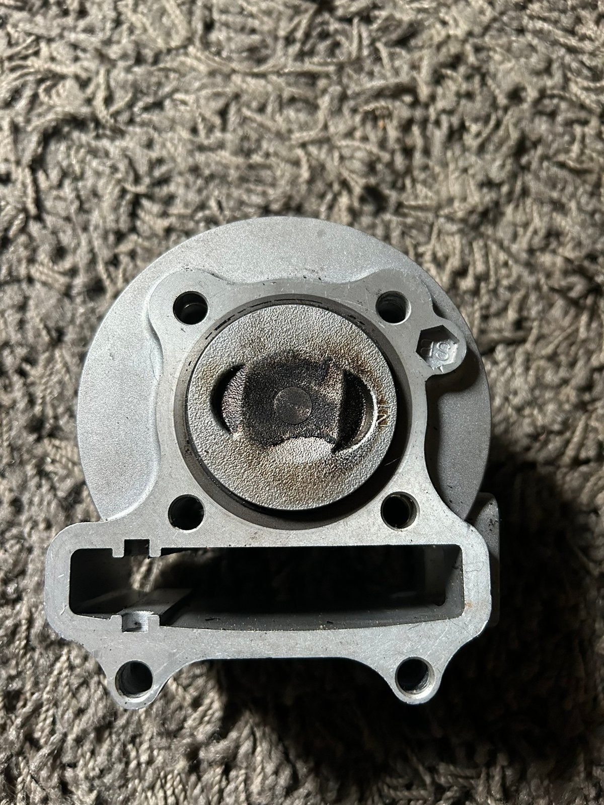 Cilinder met zuiger voor scooter/brommer 100cc, Ophalen of Verzenden, Zo goed als nieuw, Cilinder