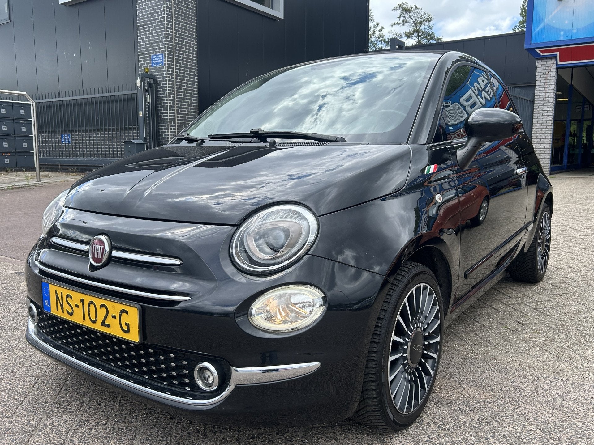 Fiat 500C 0.9 TwinAir Turbo Lounge 1e eig BTW Cabrio Navi Mo, Gebruikt, Cabriolet, Leder en Stof, Zwart