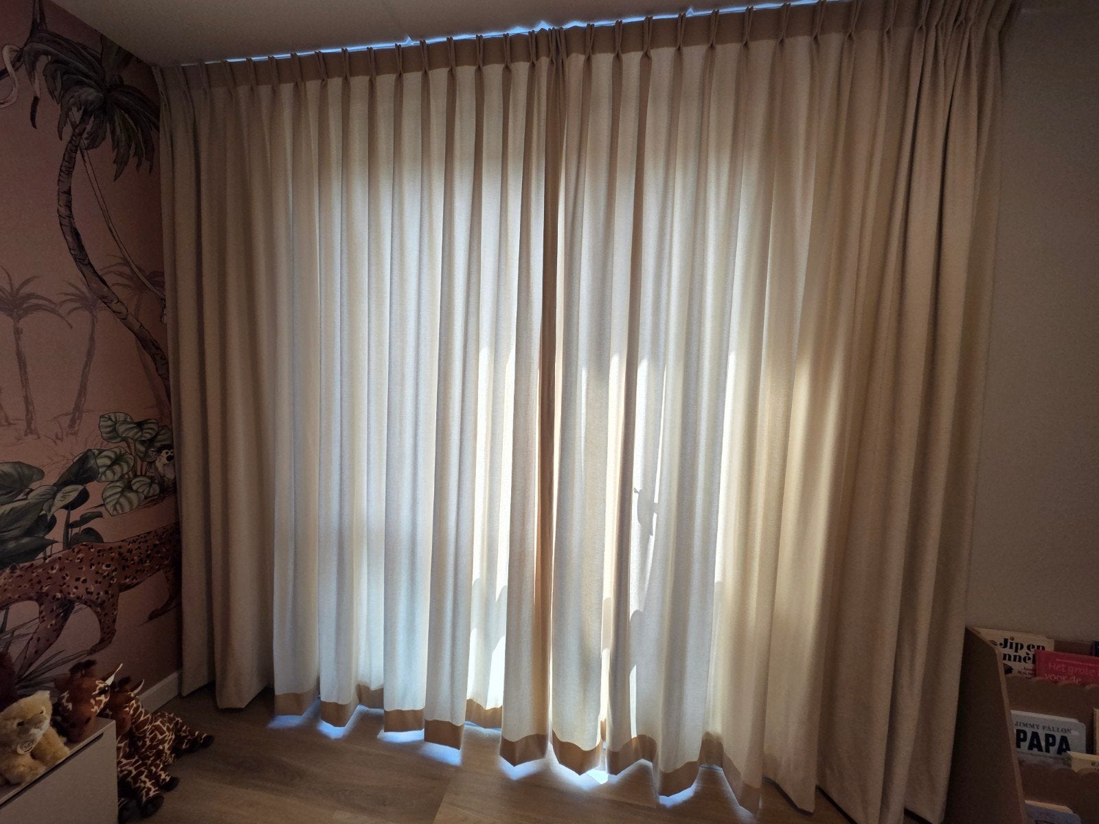 Kwantum Epke offwhite plooigordijnen, 2x 158,25x261cm, Ophalen, Kwantum, Nieuw, Lichtdoorlatend