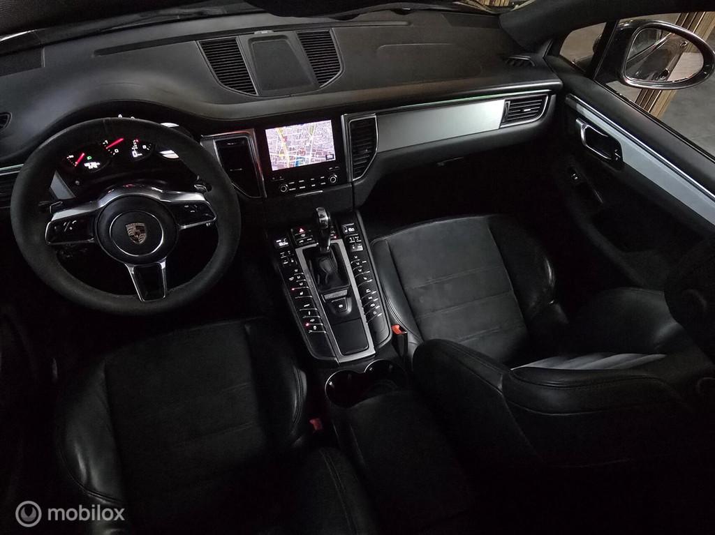 Porsche Macan 3.0 GTS/ Facelift Achterklep/ Pano/ Ambiance, Auto's, Automaat, Gebruikt, 360 pk, 120 €/maand