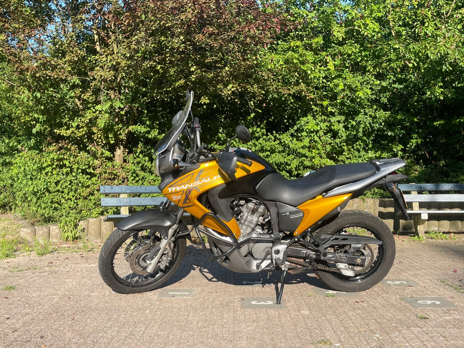 Honda Transalp 700 XL - de ideale offroad / woon-werk / tour, Motoren, Motoren | KTM, 2 cilinders, Motorrijbewijs A, Gebruikt