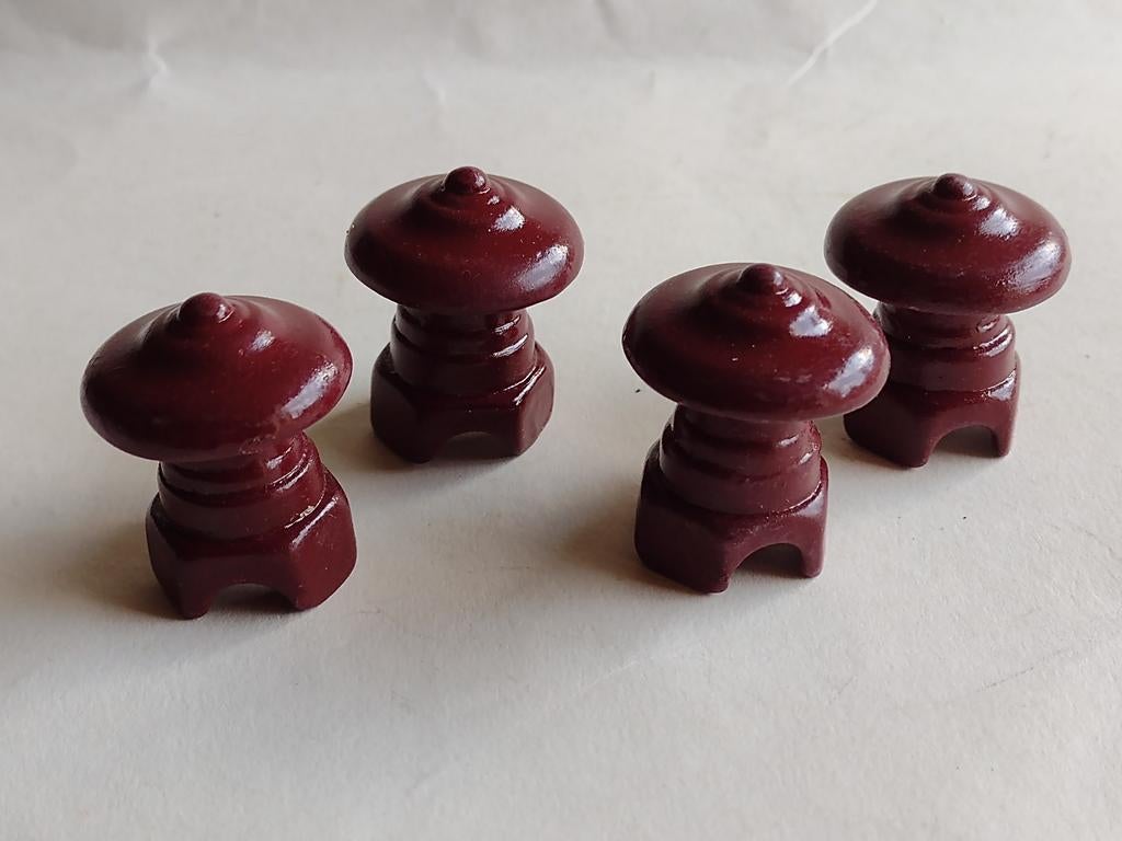 miniatuur bordeaux rood keramisch Japans tempeltje voor tuin, Ophalen, Nieuw, Decoratie
