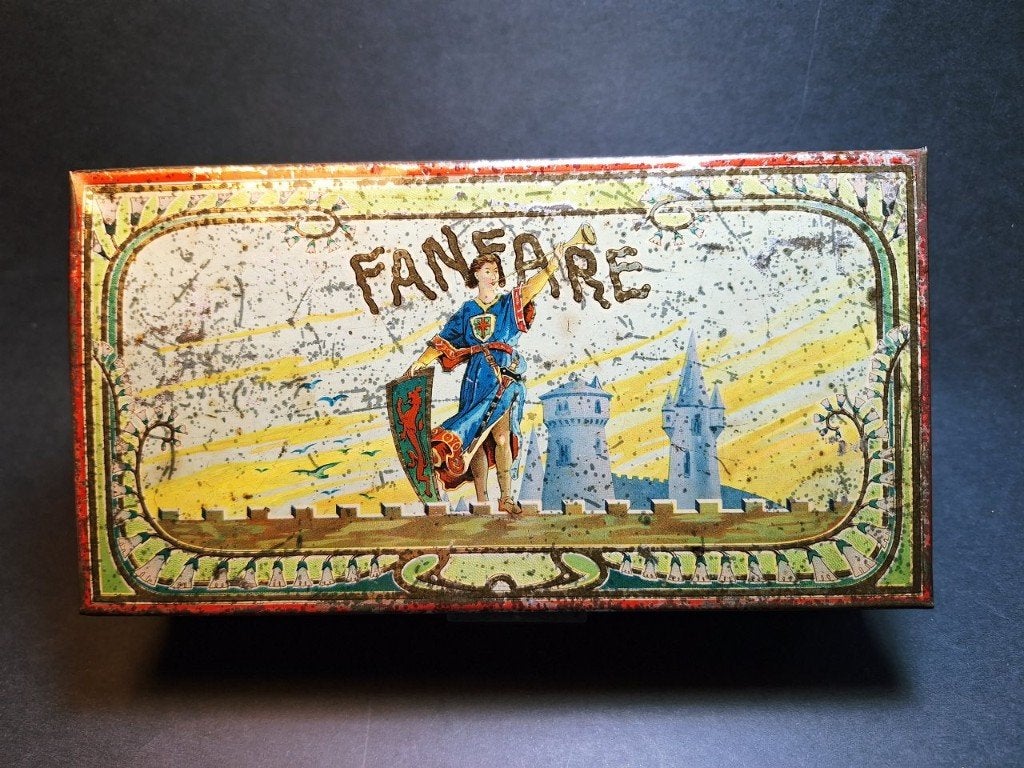 Antiek sigarenblik FANFARE 1910 (SOPLA Amersfoort), Verzamelen, Blikken, Verzenden, Gebruikt, Overige, Overige merken