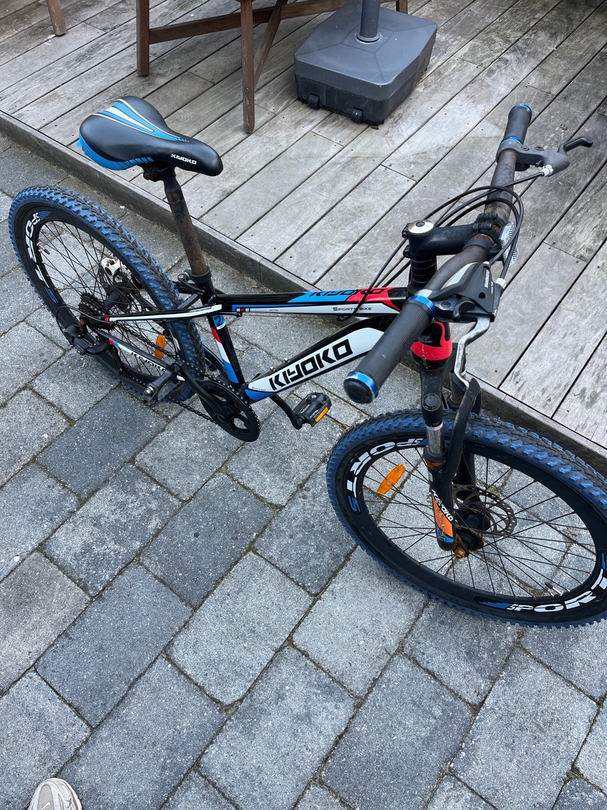 Kyoko Mountainbike - Zwart/Blauw/Rood, Gebruikt, Hardtail, Heren, Schijfrem