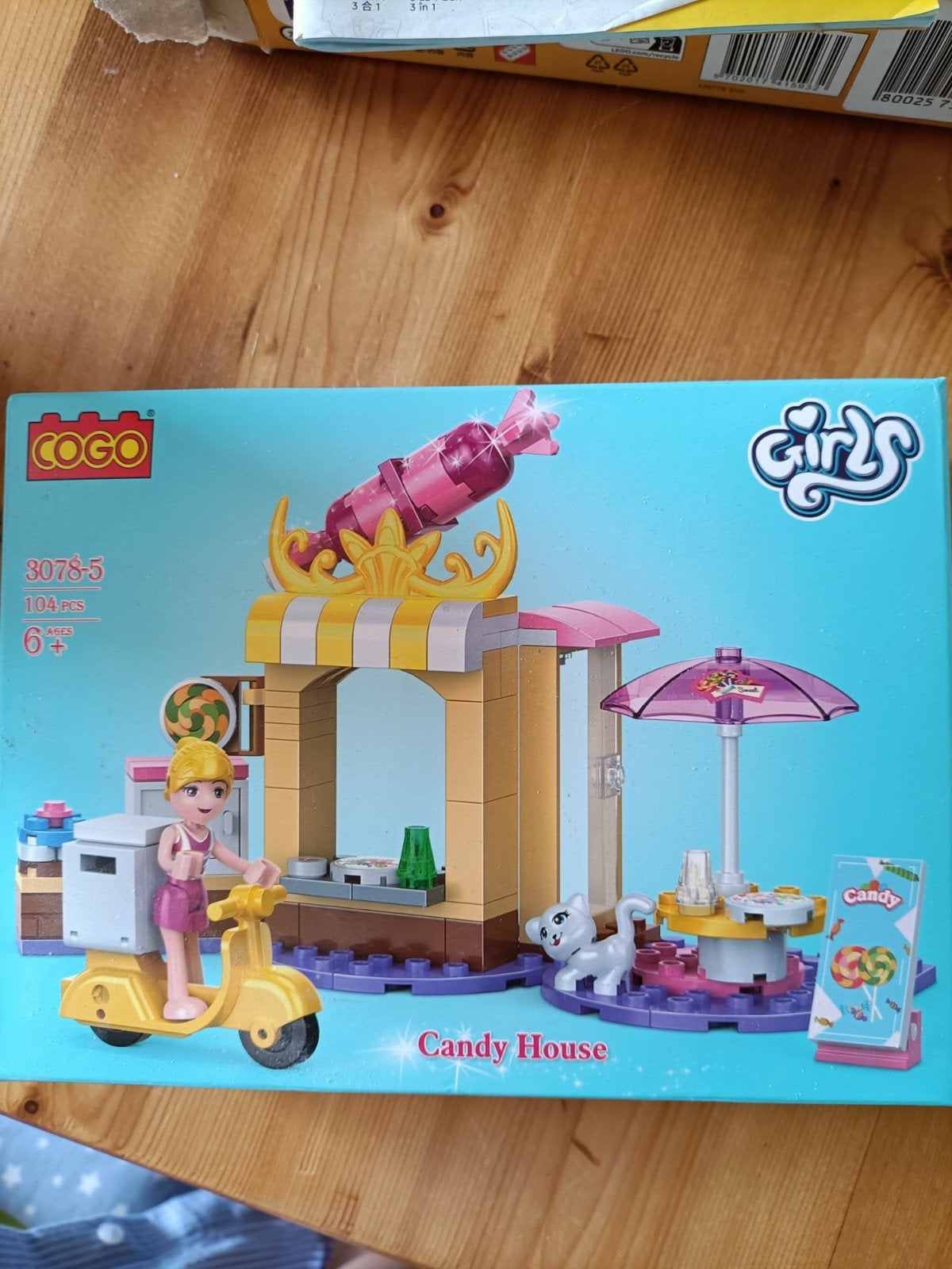 Cogo Candy House Bouwset - Nieuw in doos, Ophalen of Verzenden, Nieuw, Overige merken