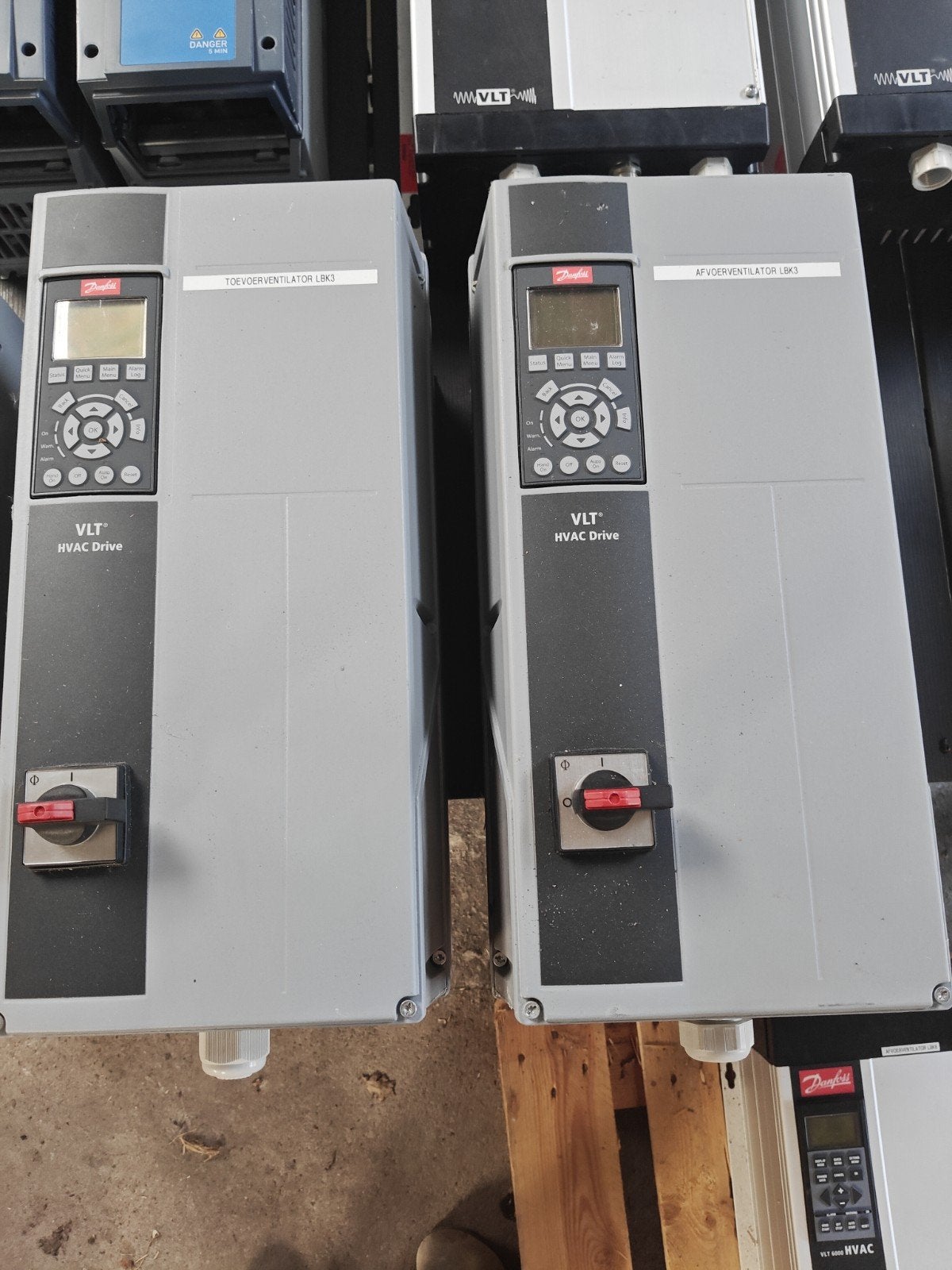 2x Danfoss VLT HVAC Drive FC-102P15KT5E55H1XGXXDX, Ophalen of Verzenden