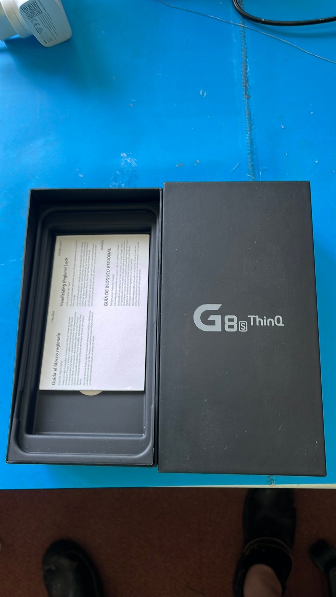 Doosje LG G8s, Ophalen, Zo goed als nieuw, Zwart