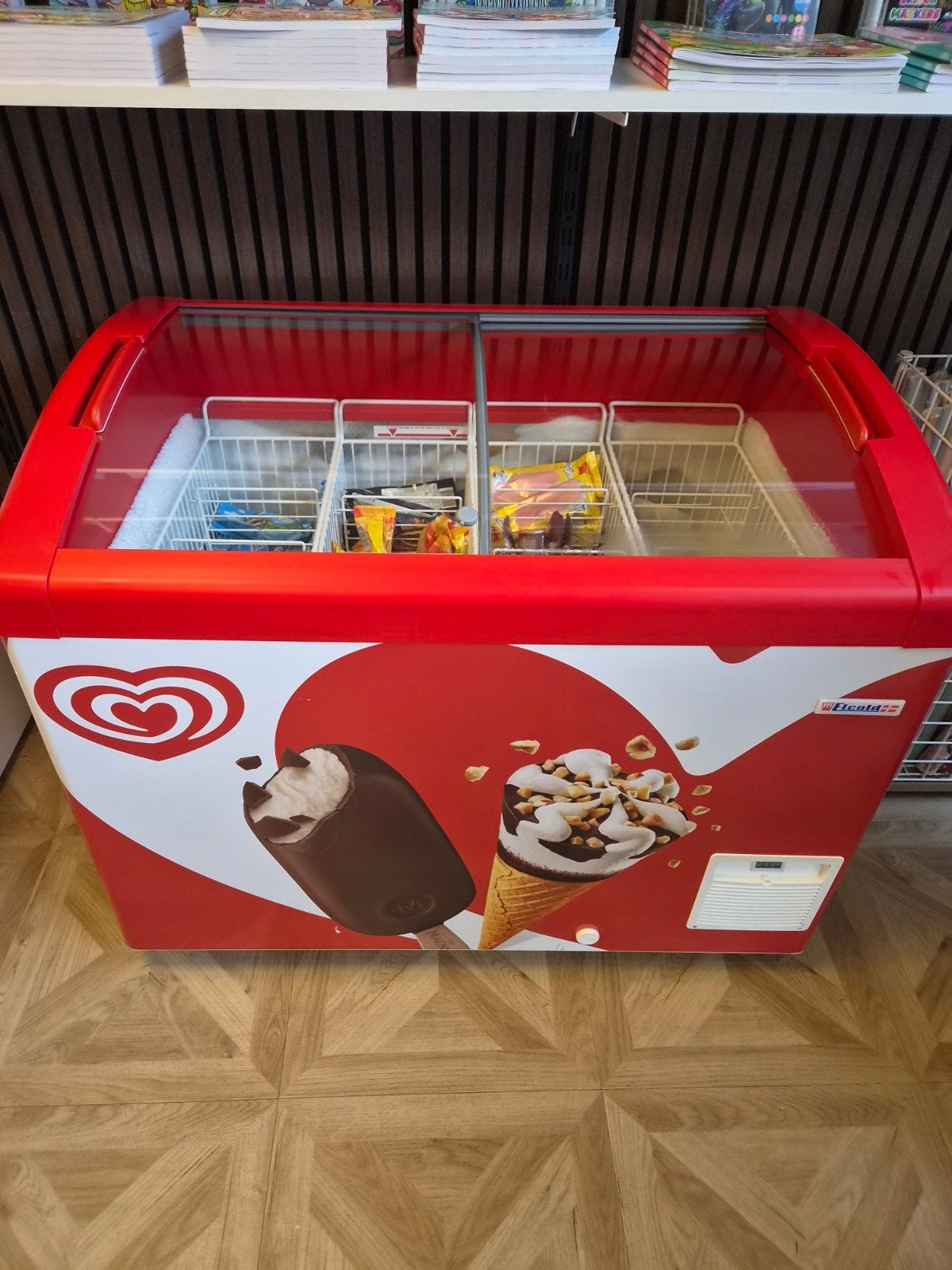 Ola Vriezer - 12 Vakken -, Witgoed en Apparatuur, 200 liter of meer, 60 cm of meer, Met aparte vriezer, Zo goed als nieuw