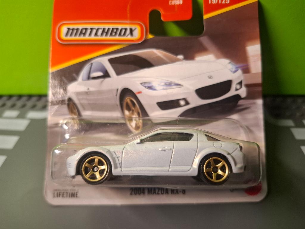 Matchbox 19 - 2004 Mazda RX-8 [wit] 1/60 MIB, Ophalen of Verzenden, Nieuw, Auto