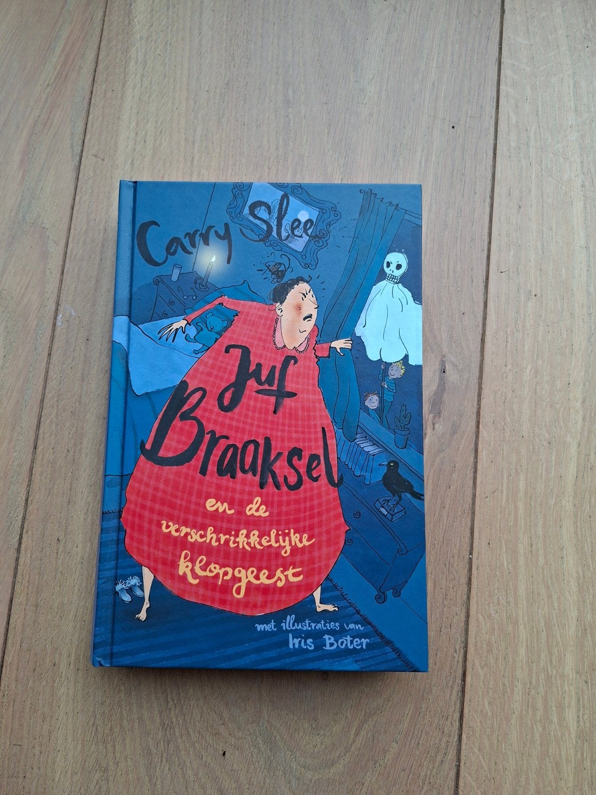 Juf braaksel en de verschrikkelijke klopgeest, Ophalen, Zo goed als nieuw