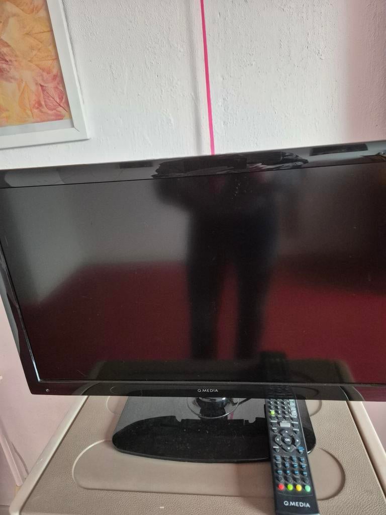 Q.MEDIA TV met afstandsbediening, Audio, Tv en Foto, Televisies, 50 Hz, HD Ready (720p), 60 tot 80 cm, Ophalen