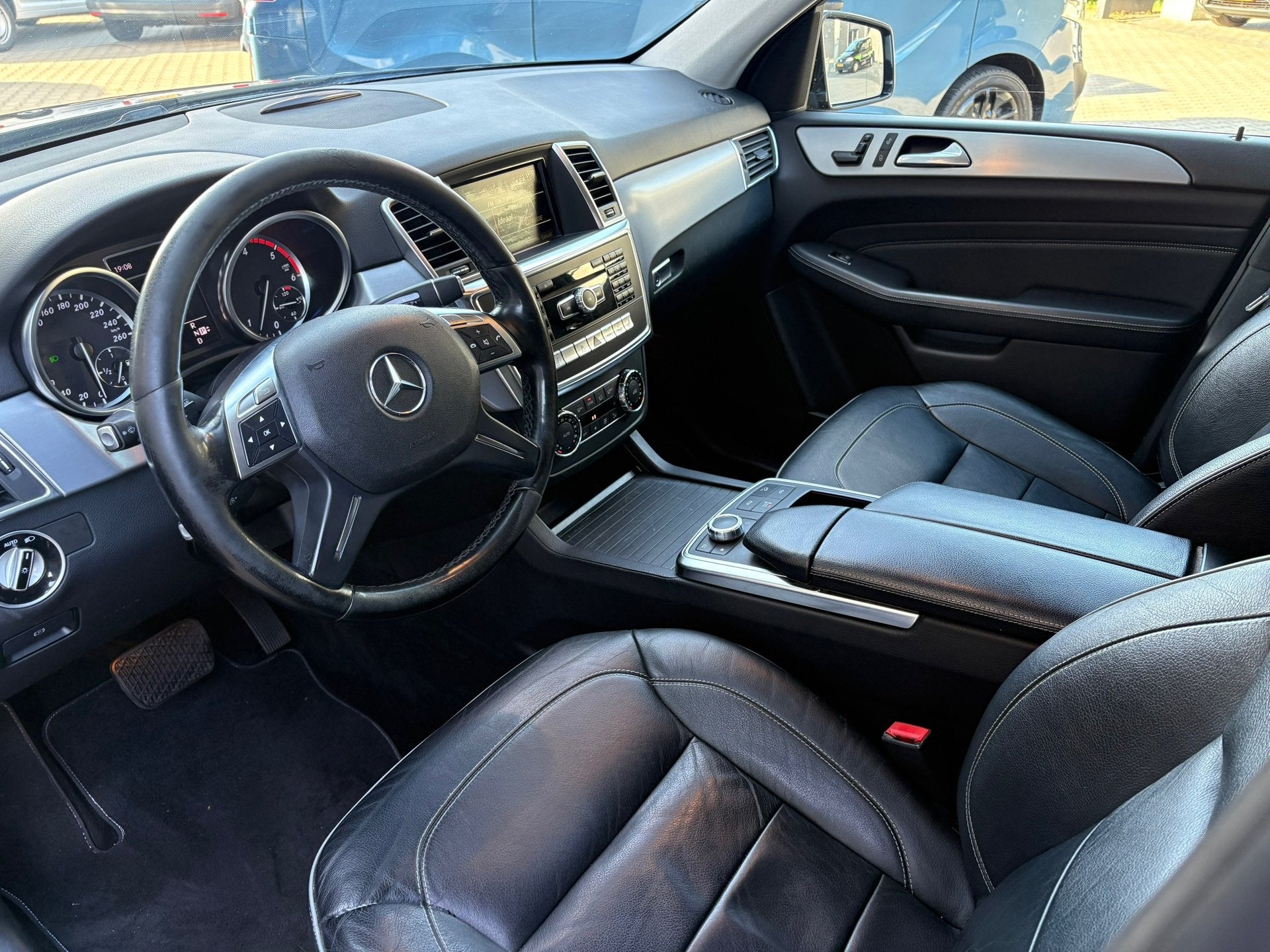 Mercedes-Benz ML 350 BLUETEC 4MATIC Grijskenteken, Auto's, Automaat, Gebruikt, 259 pk, Bedrijf