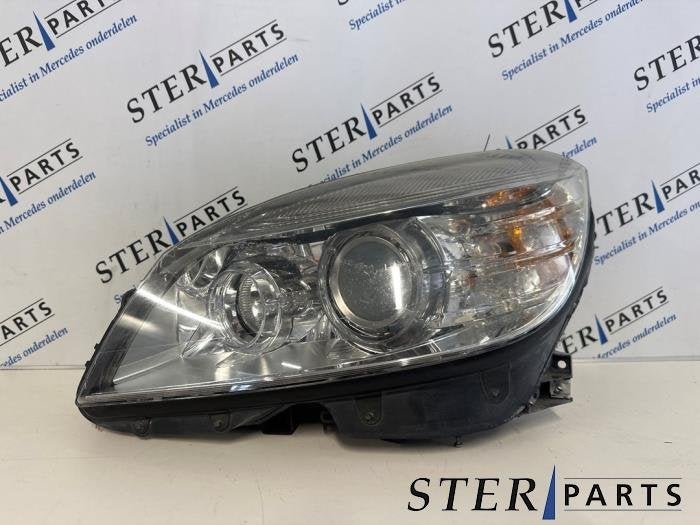 Koplamp links van een Mercedes C-Klasse, Auto-onderdelen, Verlichting, Gebruikt, -, Ophalen of Verzenden, -